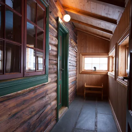 Dovregubbens Hall 3* Vålåsjø