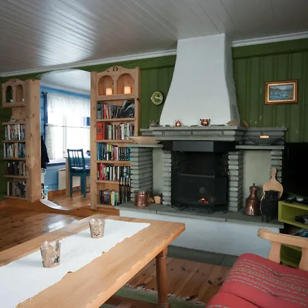 Dovregubbens Hall 3*