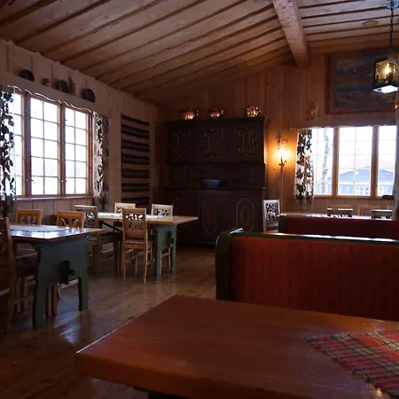 Dovregubbens Hall 3*