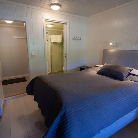 Dovregubbens Hall 3*
