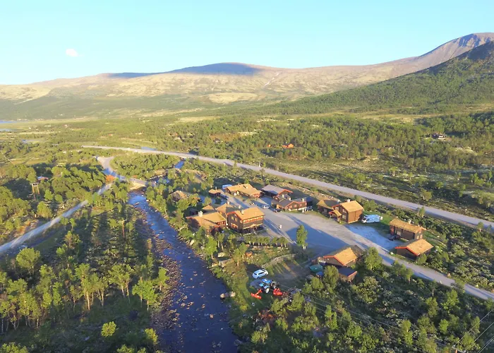 Dovregubbens Hall Semesterpark 3*