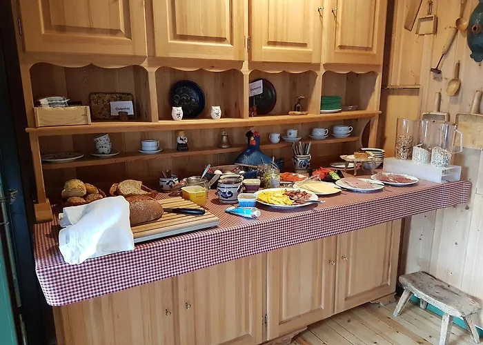 Dovregubbens Hall 3*